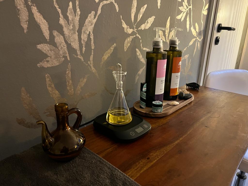 Massiert werden mit hochwertigen �len